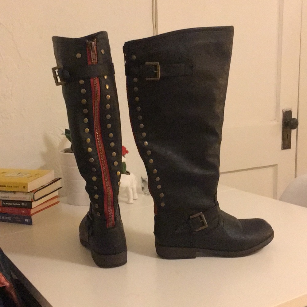 Black riding boots with red zipper wide calf